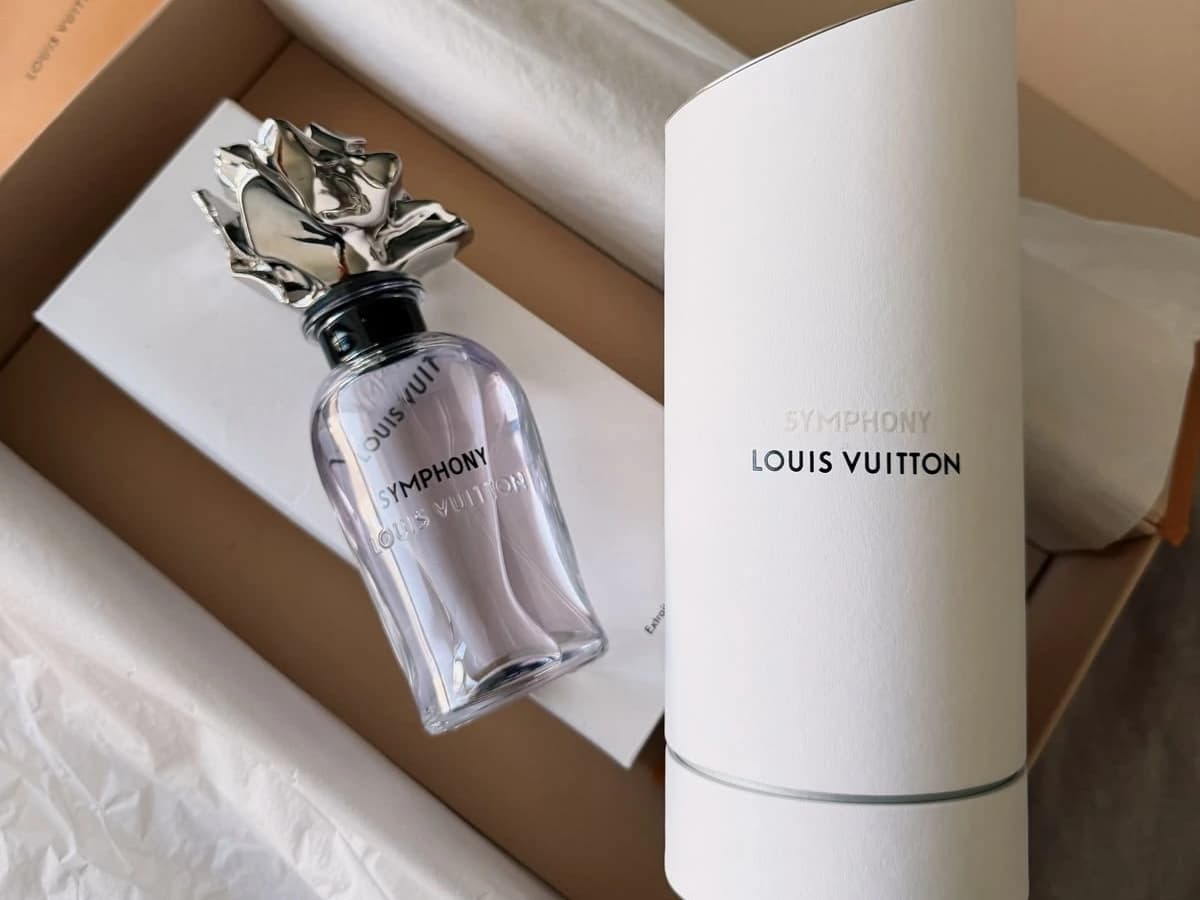 Summer 2026 Perfume Hits: The Fragrances Defining the Season - Section 6 Summer 2026 Perfume Hits: The Fragrances Defining the Season - Section 6 image - NARFFUM blog