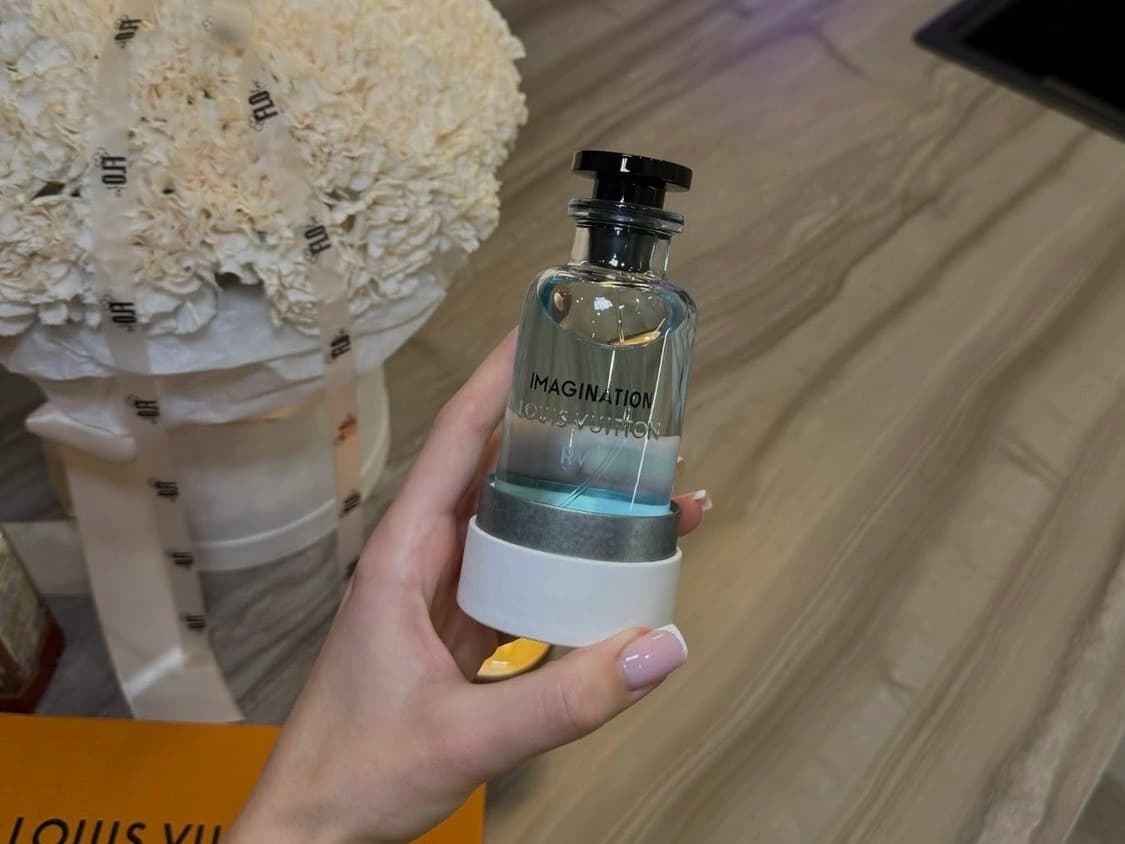 Summer 2026 Perfume Hits: The Fragrances Defining the Season - Section 2 Summer 2026 Perfume Hits: The Fragrances Defining the Season - Section 2 image - NARFFUM blog