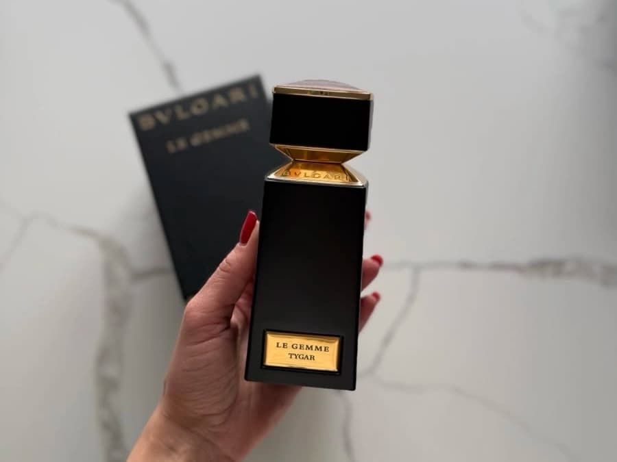 Summer 2026 Perfume Hits: The Fragrances Defining the Season - Section 3 Summer 2026 Perfume Hits: The Fragrances Defining the Season - Section 3 image - NARFFUM blog